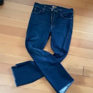 MOTHER THE INSIDER CROP STEP FRAY. RN 133376. Style #1157-104. Sz27